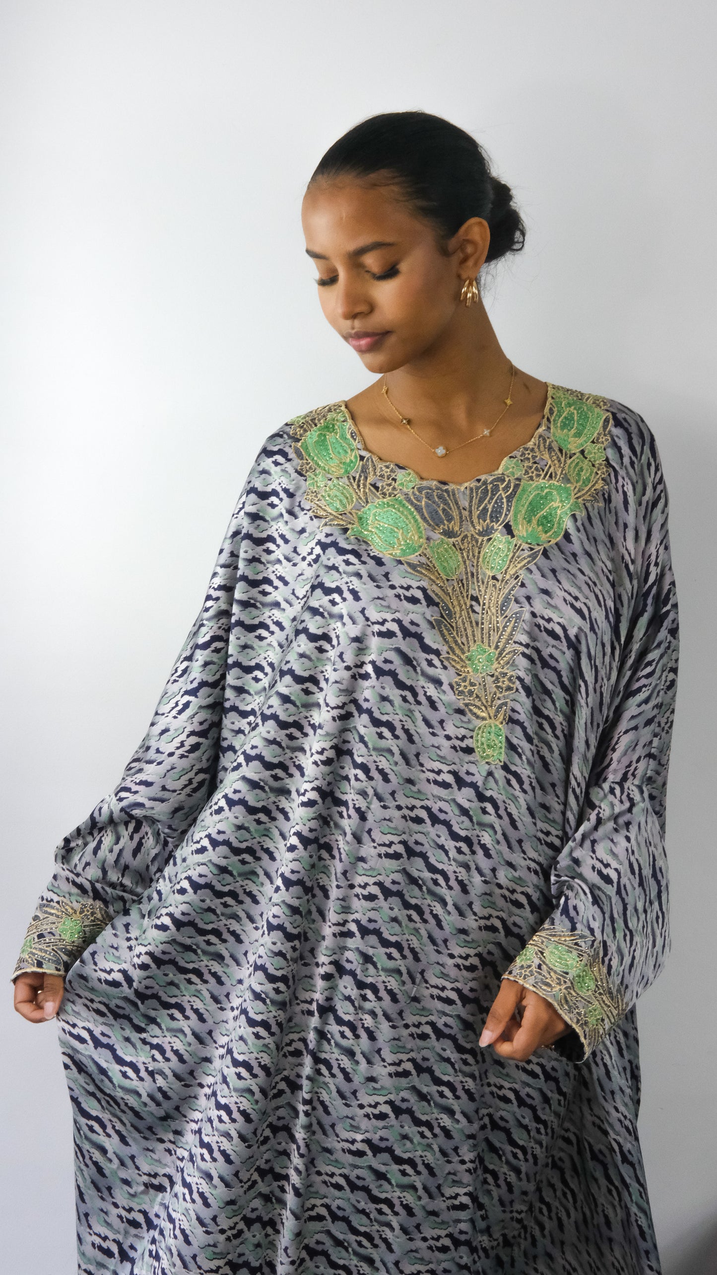 MAKHAWIR MAKHAWEER MUKHAWAR