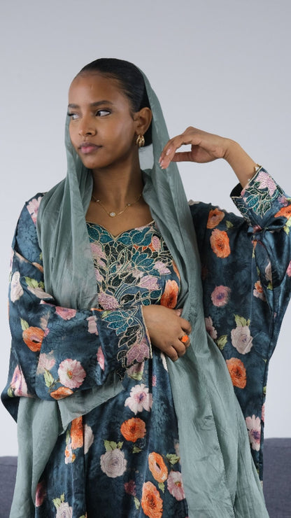 Green Silk Saudi Dress | NATIVESK